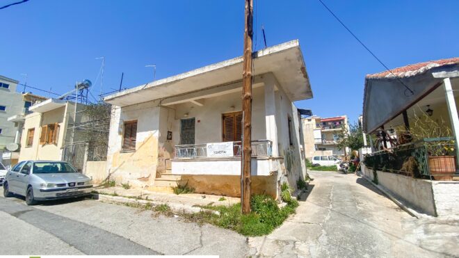 Detached Home and Building Plot For Sale in Kalamata